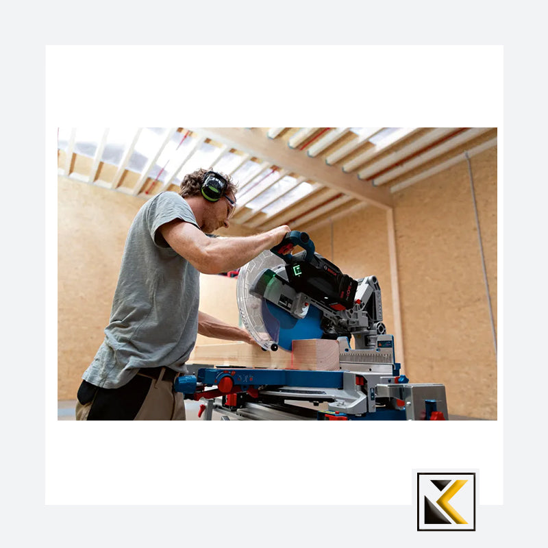 Bosch GCM 18V-305 GDC afkort/verstekzaag