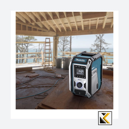 Makita bouwradio DMR114