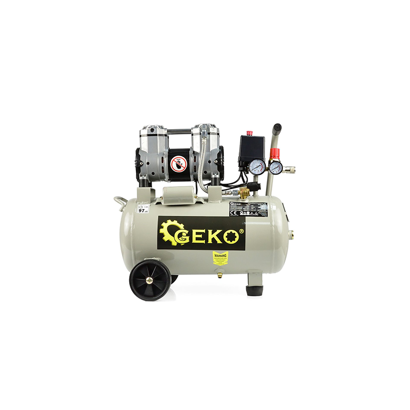 Olievrije luchtcompressor 24L 980W