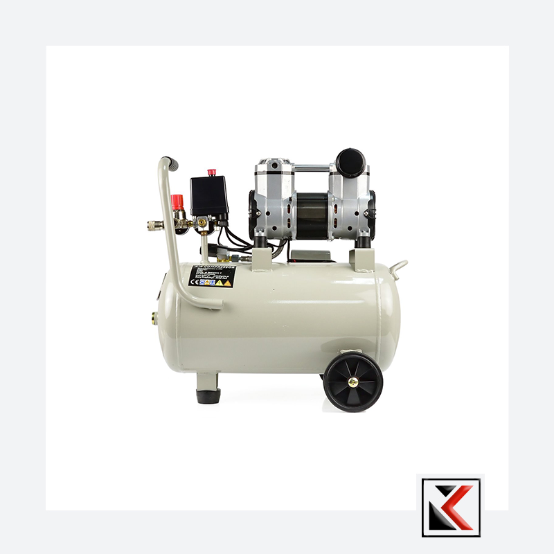 Olievrije luchtcompressor 24L 980W