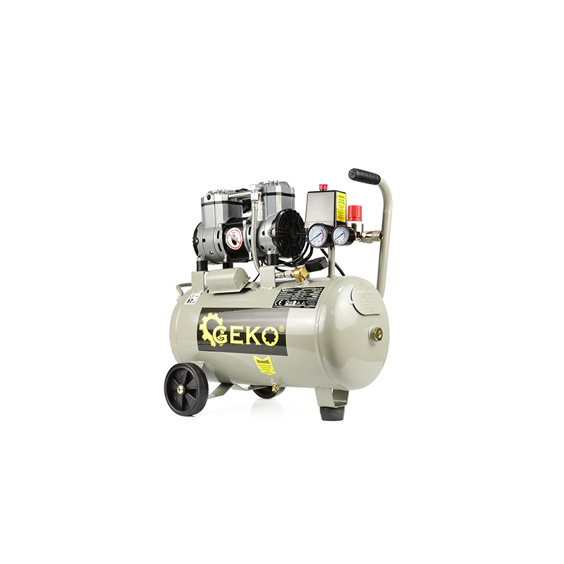 Olievrije luchtcompressor 24L 980W