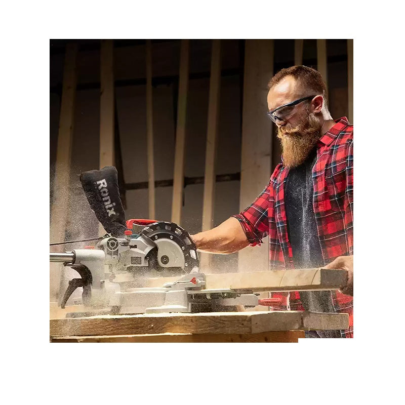 Schuifverstekzaag 1450W-210mm