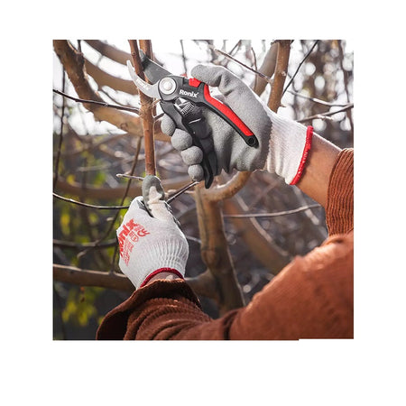 Snoeischaar-schuifmodel